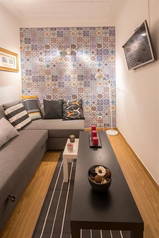 Lisbon Fragrances Apartment 0*,