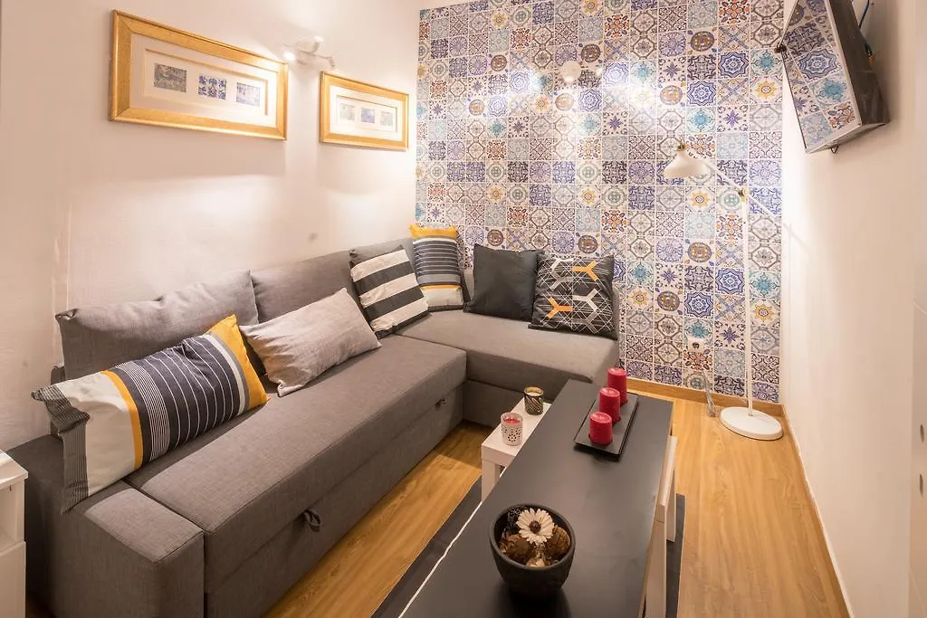 Lisbon Fragrances Apartment